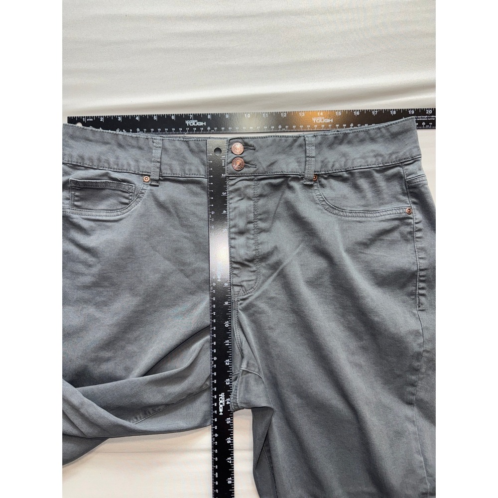 M Jeans by Maurices Womens 22W Gray High Rise‎ Skinny Pants REPREVE Stretch Reg - Picture 3 of 6